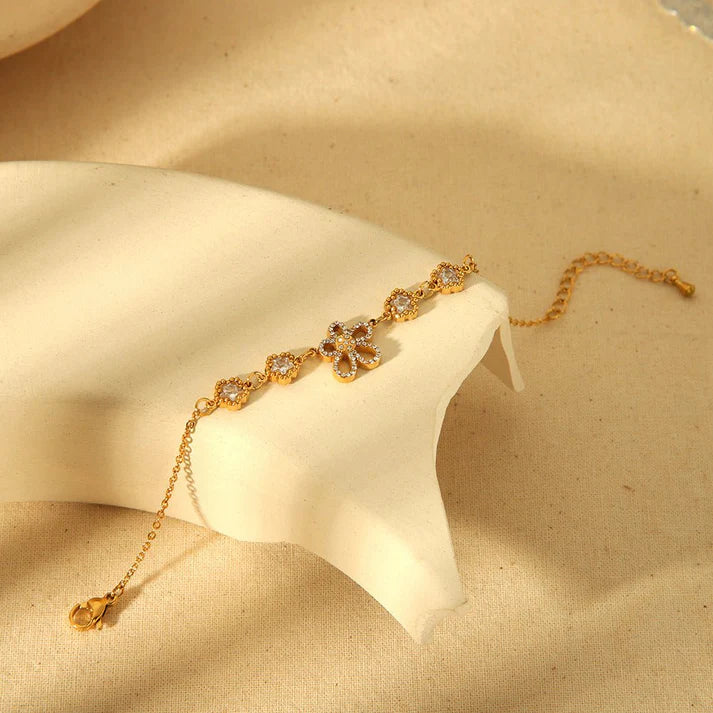 Fashion 18K Gold Plated Stainless Steel Inlaid Zircon bracelet