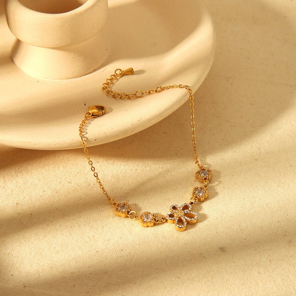 Fashion 18K Gold Plated Stainless Steel Inlaid Zircon bracelet